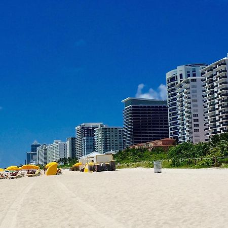 Ocean Front Resort Studio Miami Beach Room photo