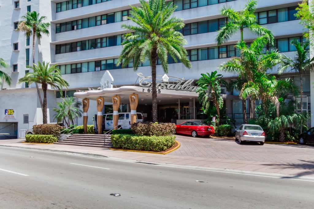 Ocean Front Resort Studio Miami Beach Exterior photo